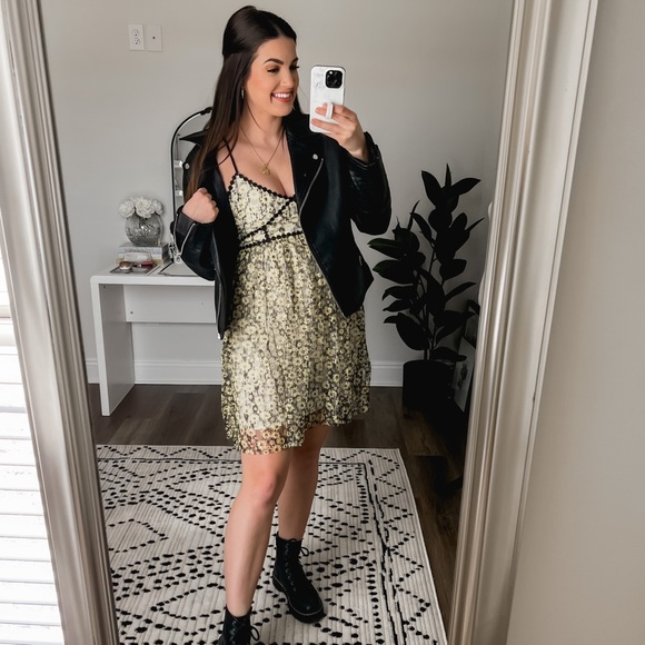 Romeo and Juliet Yellow strappy mini dress! - Picture 2 of 7